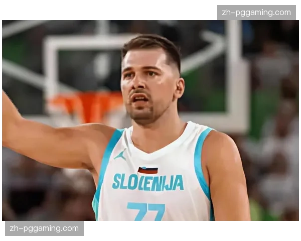 湖人东契奇15000分里程碑 利用后撤步三分创造进攻空间